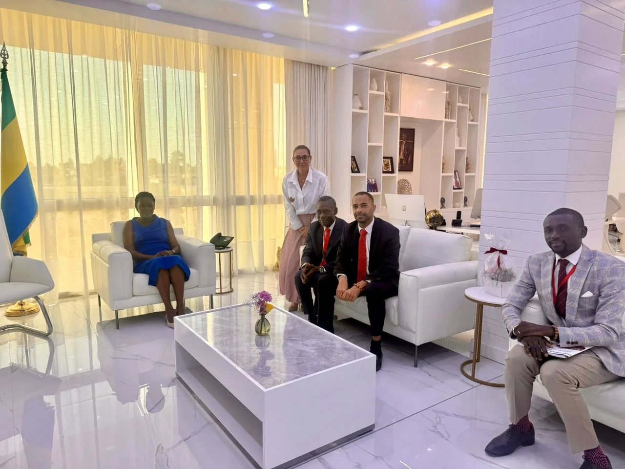 Zita Oligui Nguema et l’Iboga : un espoir pour la santé mentale au Gabon