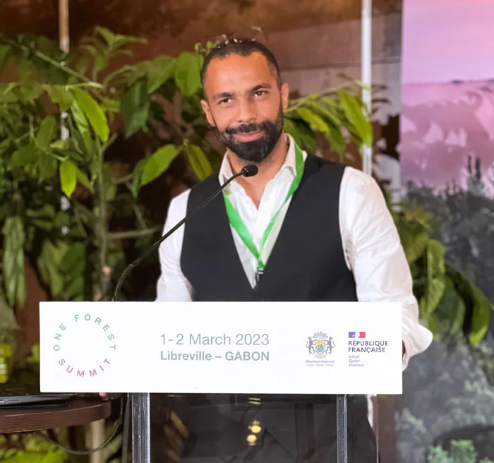 Homme donnant une conférence, 5-6 Mars 2023, Libreville, Gabon